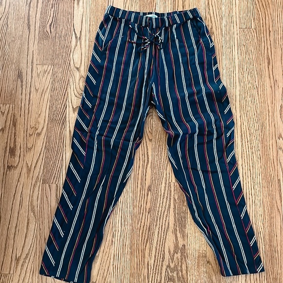 Billabong small pull on pants - Picture 1 of 3